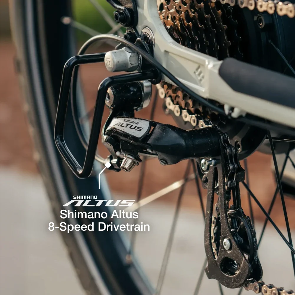 XPress2 Stratus White Cruiser eBike